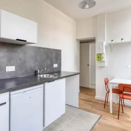 Azur 2 - Gare De * Roubaix