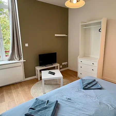 Azur 2 - Gare De Apartment *