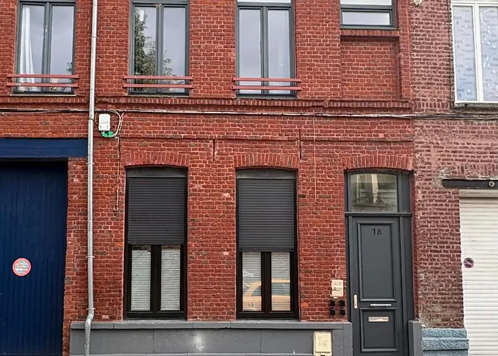 Azur 2 - Gare De Apartment *